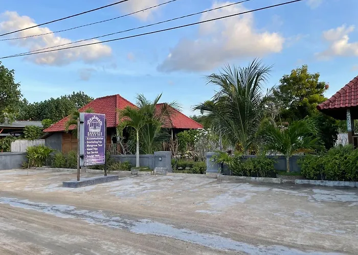 Mangrove Hut レンボンガン島