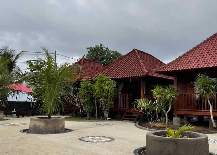 ゲストハウス Mangrove Hut レンボンガン島