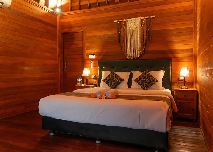 Mangrove Hut ゲストハウス レンボンガン島
